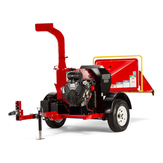Barreto 3107C wood chipper with 31 HP engine, 7-inch chipping capacity, and heavy-duty hydraulic feed