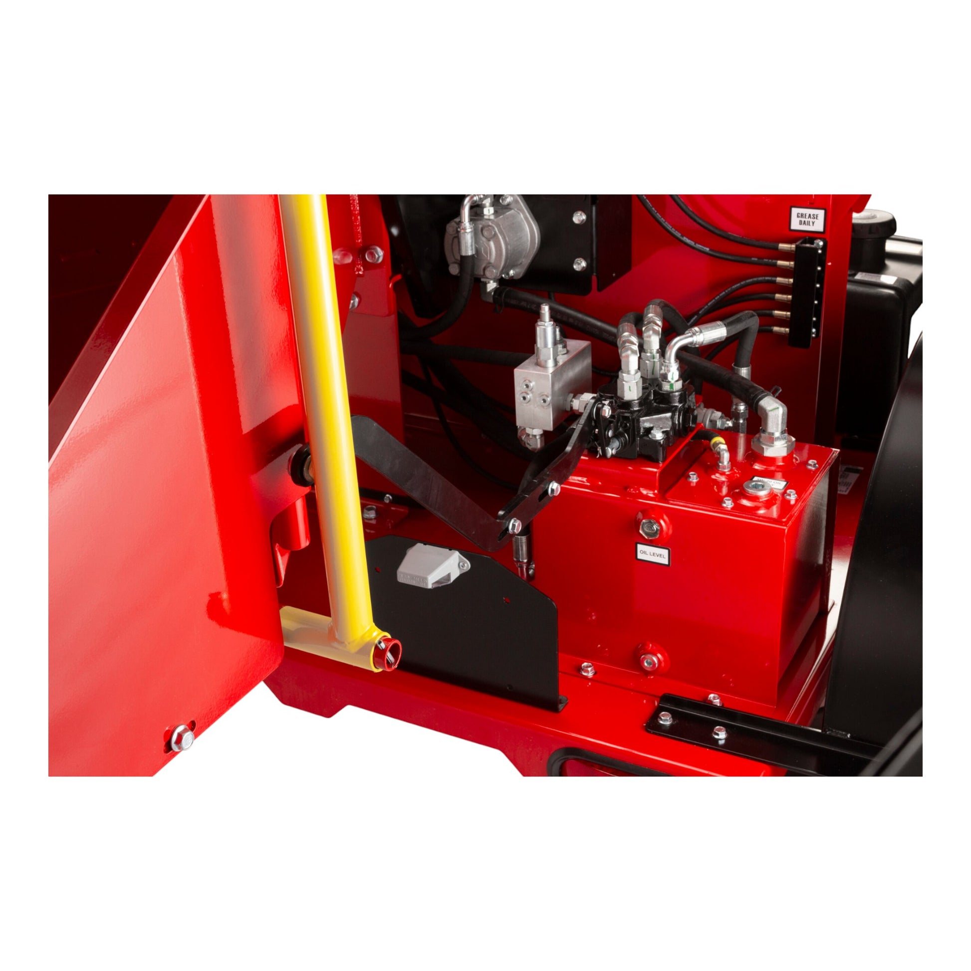 Barreto 3107C wood chipper with 31 HP engine, 7-inch chipping capacity, and heavy-duty hydraulic feed