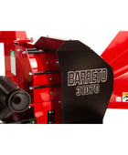 Barreto 3107C wood chipper with 31 HP engine, 7-inch chipping capacity, and heavy-duty hydraulic feed
