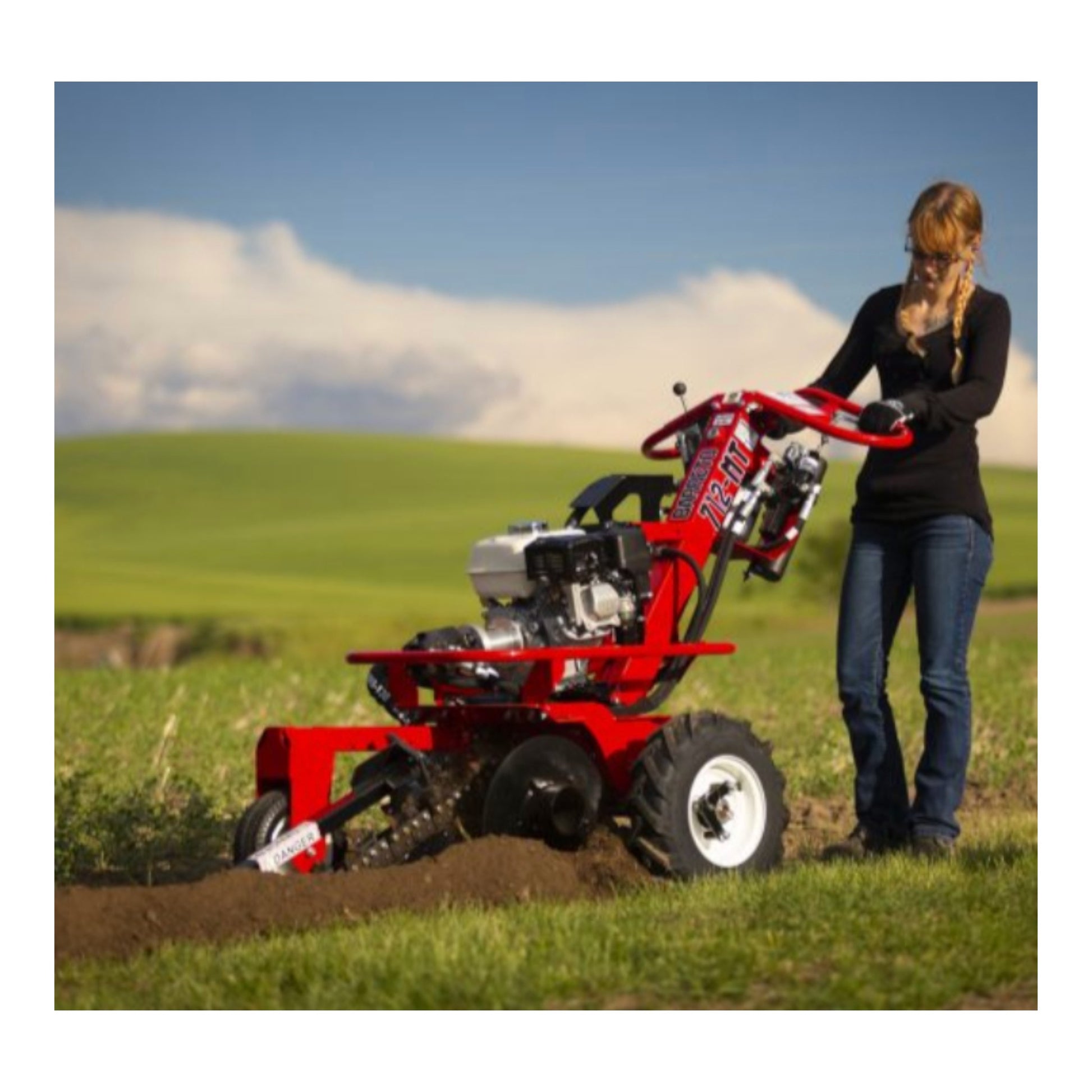 Barreto 712MTH micro trencher with Honda GX200 engine and 12–18 inch digging depth options
