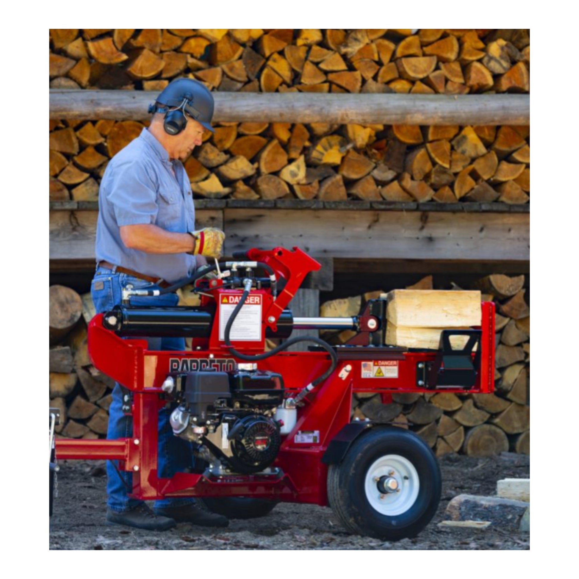 Barreto 920LS/922LS log splitter with 10 HP engine and heavy-duty hydraulic splitting power