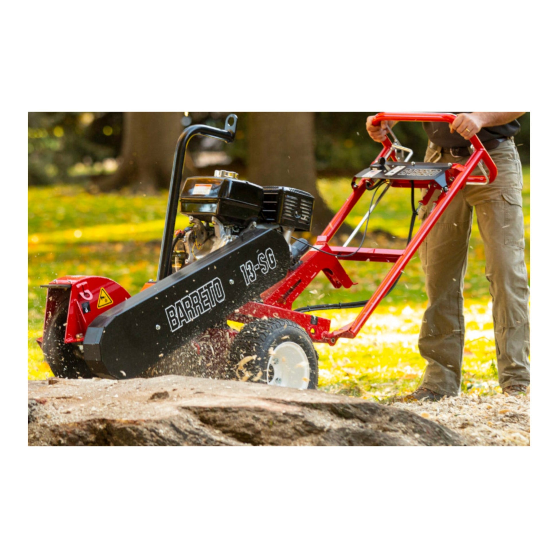 Barreto 13SGH/16SGB stump grinder with Honda engine, swivel cutting head, and heavy-duty carbide teeth