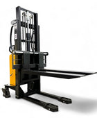 EMS1520 - 半电动细腿堆高车 1500 公斤（3307 磅）+ 78 英寸容量