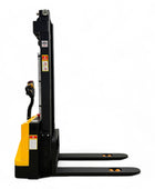 ESC12M33T - Apilador eléctrico de patas delgadas de 1200 kg (2640 lb)/1500 kg (3307 lb) + 130'' de capacidad - Certificación CSA y UL