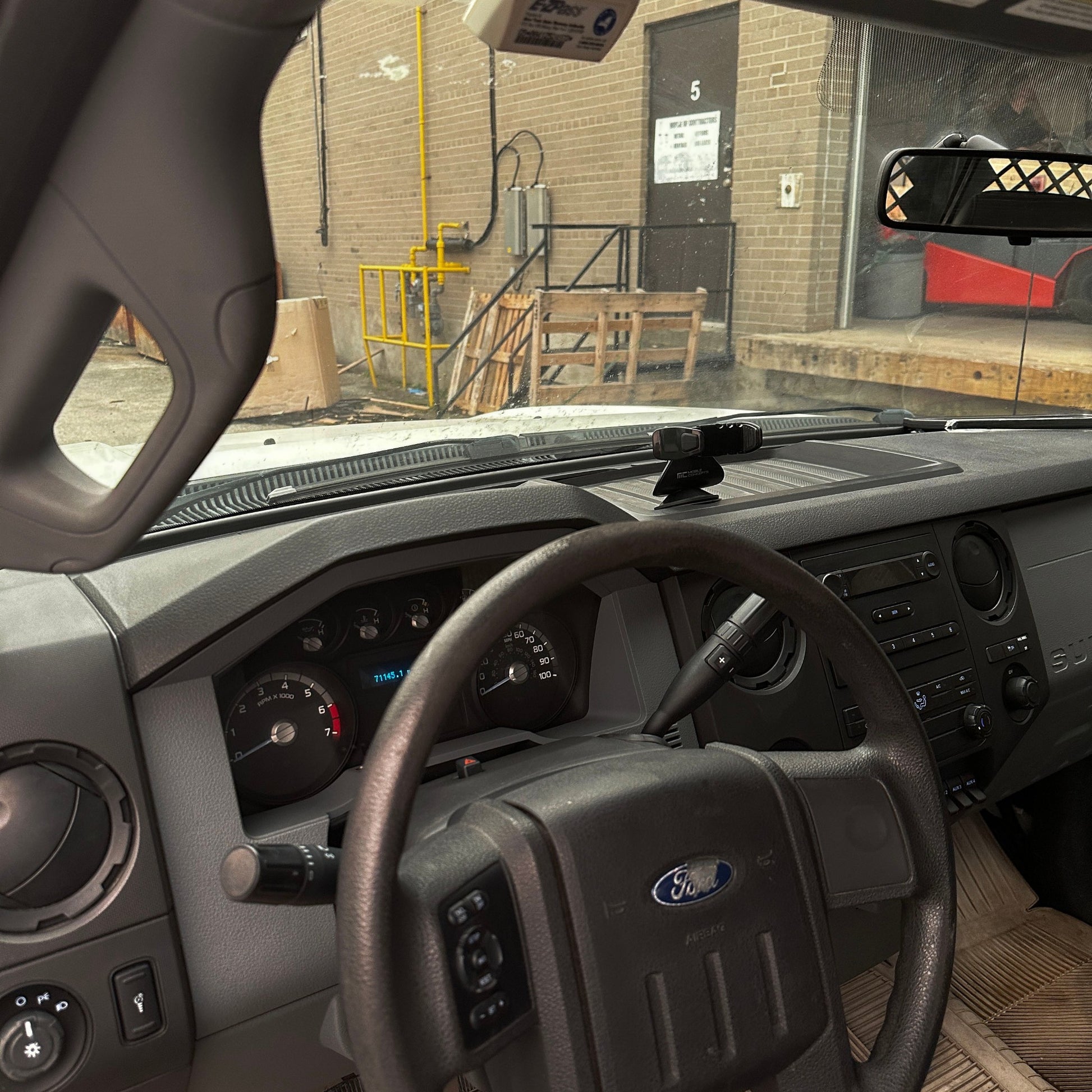 2012 Ford F-350 Flatbed Truck with Drop-Down Side Rails and Hydraulic Liftgate Y