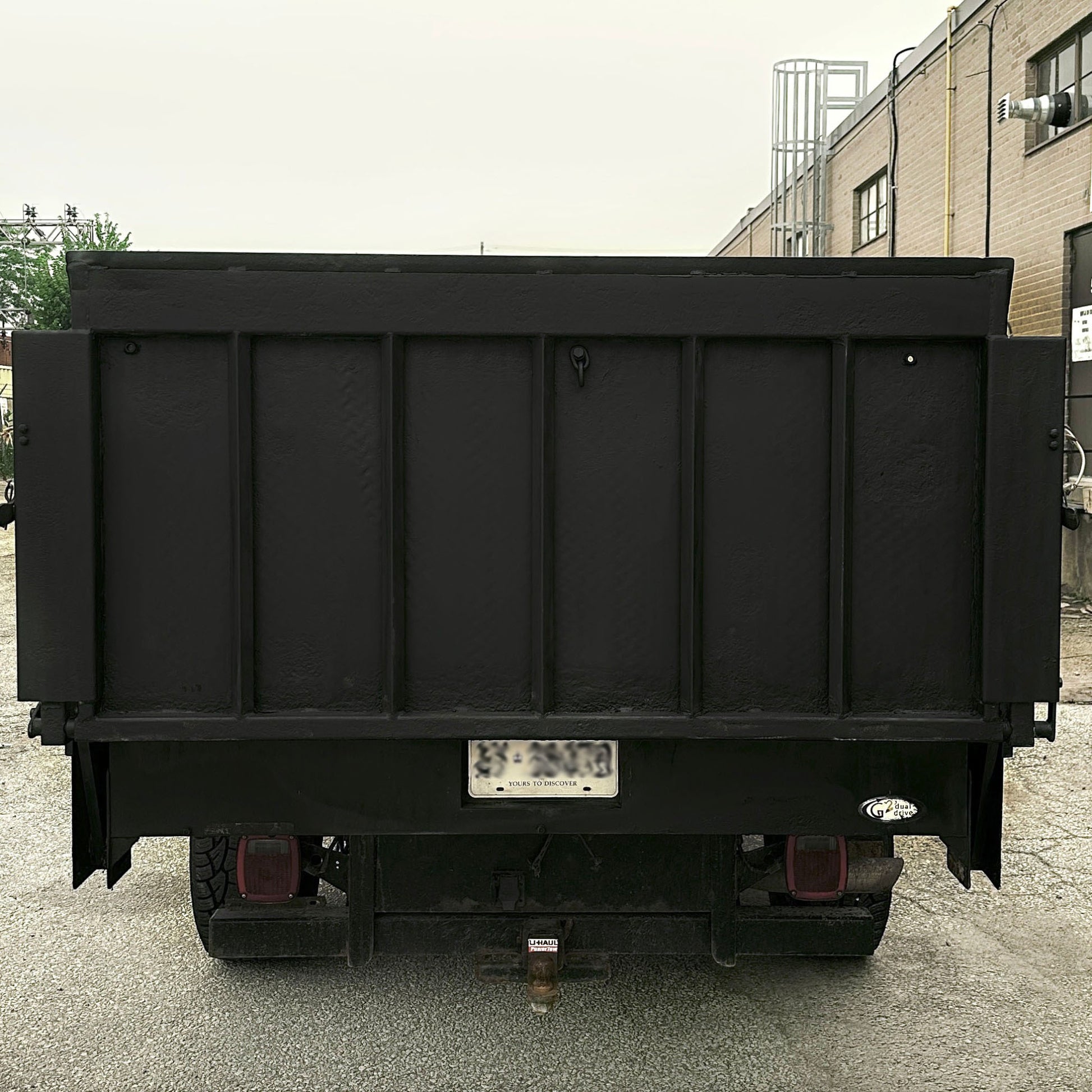 2012 Ford F-350 Flatbed Truck with Drop-Down Side Rails and Hydraulic Liftgate H