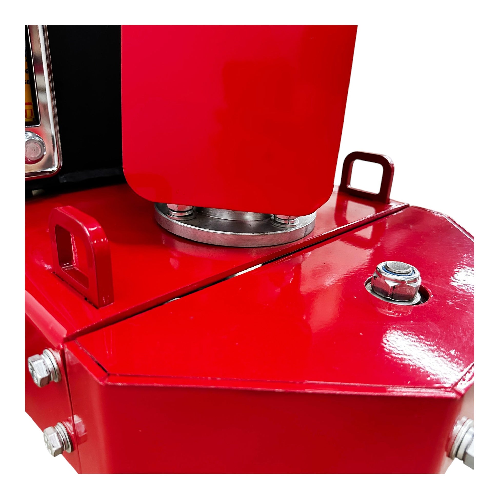 HOC911 Self Propelled Swivel Head Stump Grinder with Honda GX690 22.1 HP Electric Start engine, 18-inch above-ground grinding depth, and 12 Tungsten Carbide Teeth – House of Contractors Inc.