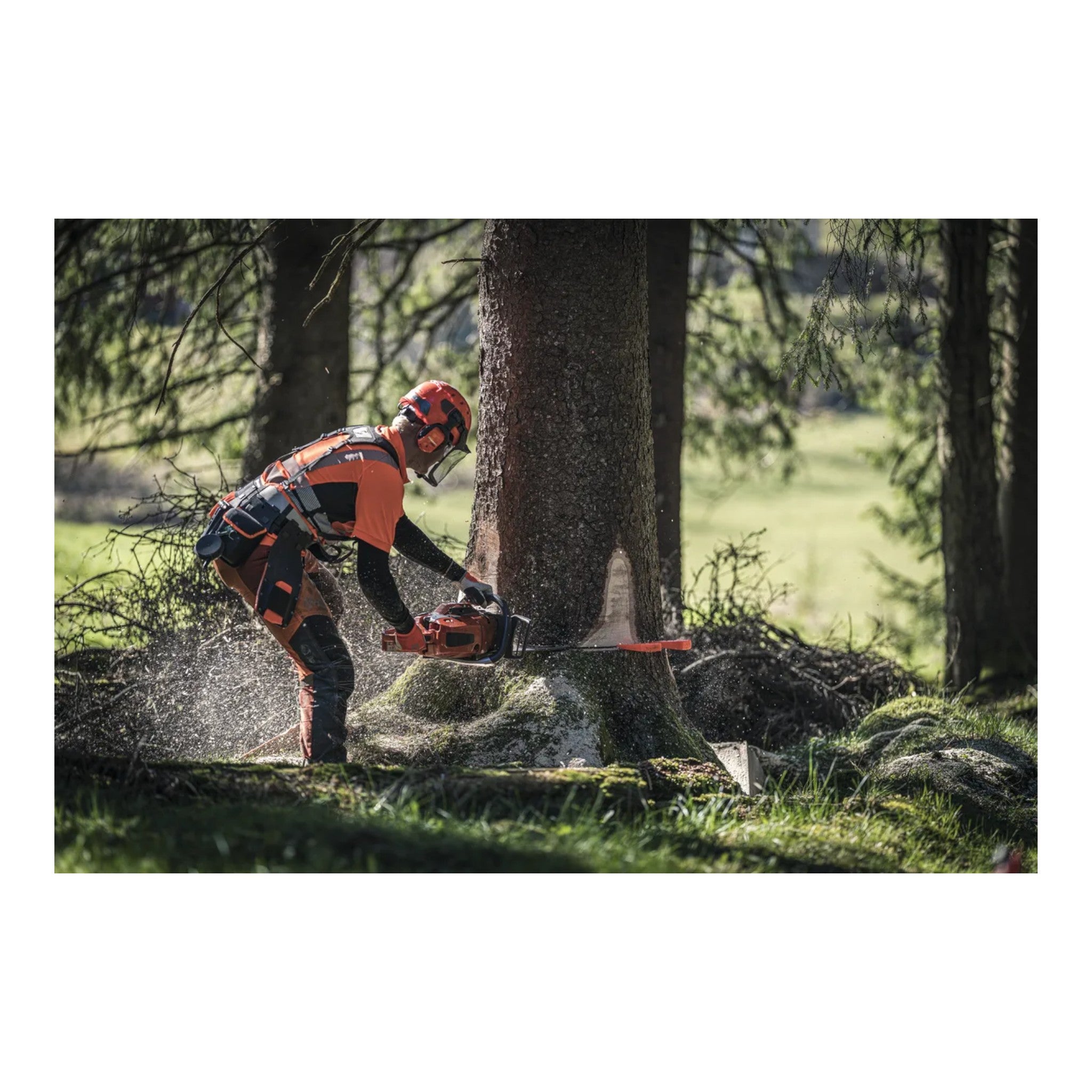 Husqvarna 572XPG Gas Chainsaw — House Of Contractors Inc.