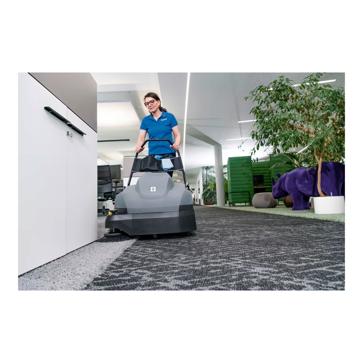 Kärcher CVS 65/1 Bp Walk-Behind Floor Sweeper B