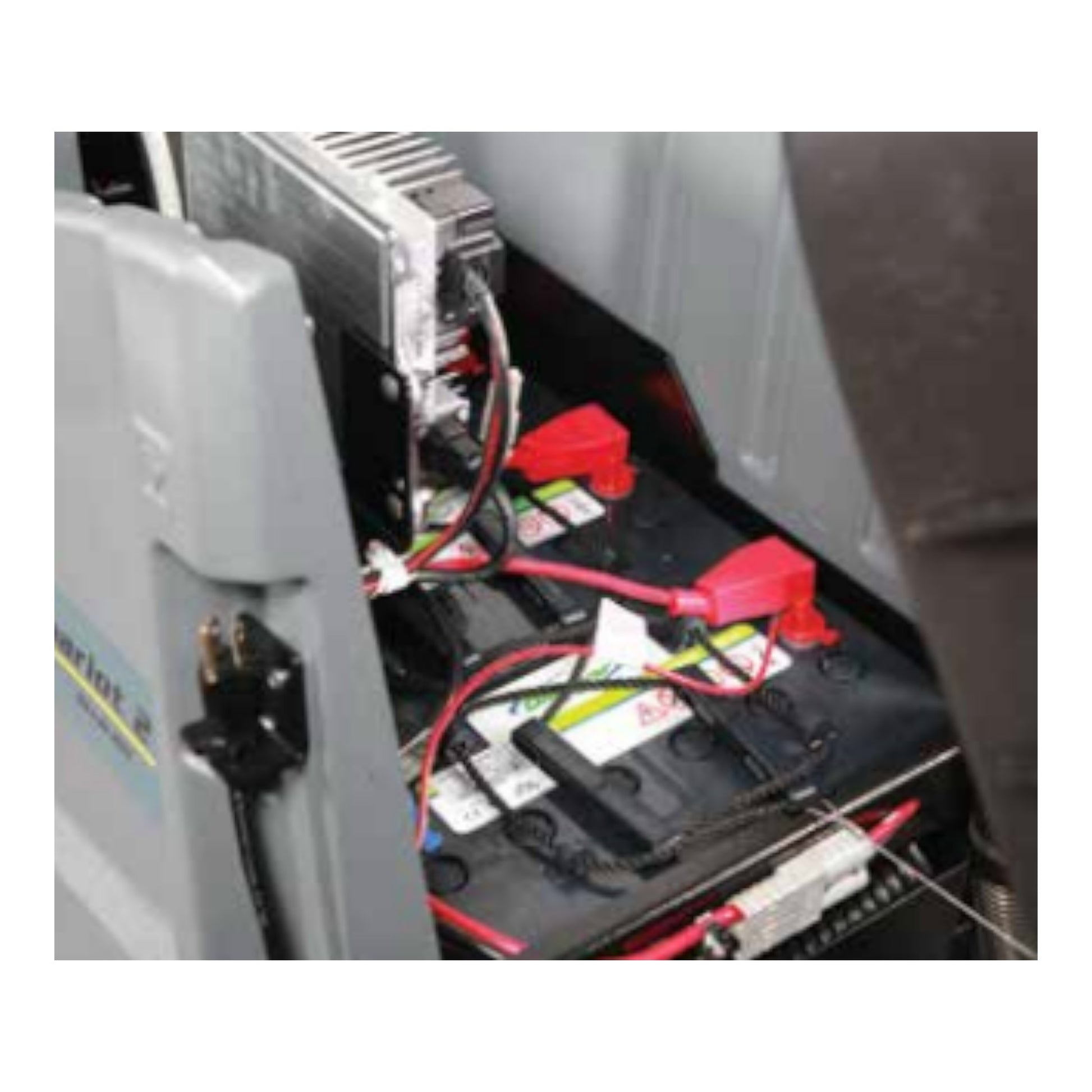 Kärcher Chariot 2 iScrub 20 Deluxe Stand-On Scrubber C