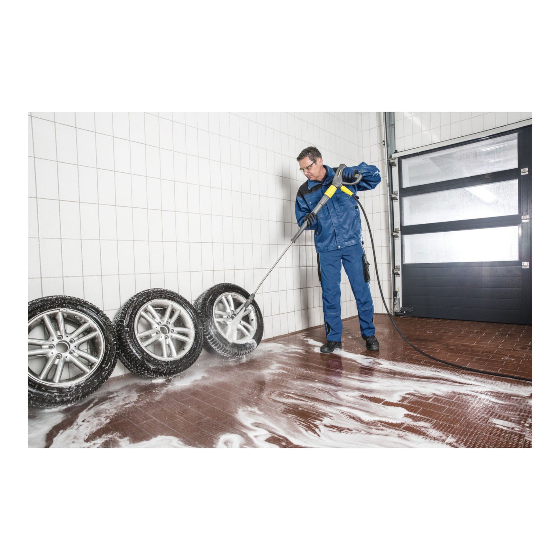Kärcher HDS-E 3.3/25-4 M High-Pressure Washer B