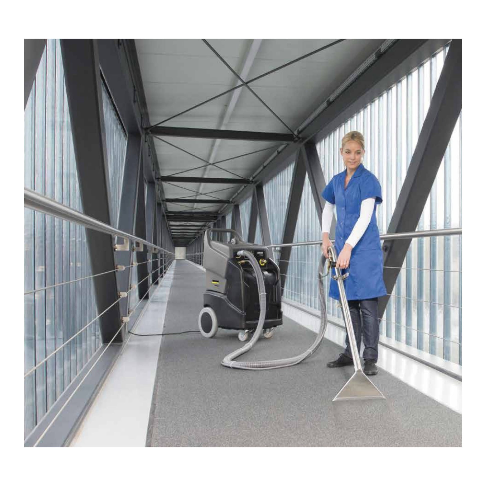 Kärcher Puzzi 50/35 C 13-Gallon Spray Carpet Extractor E