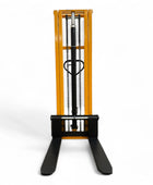 SYC118 - Hydraulic 2-Stage Mast Stacker 1000 kg (2204 lbs) + 118'' Capacity - CSA and UL Certified