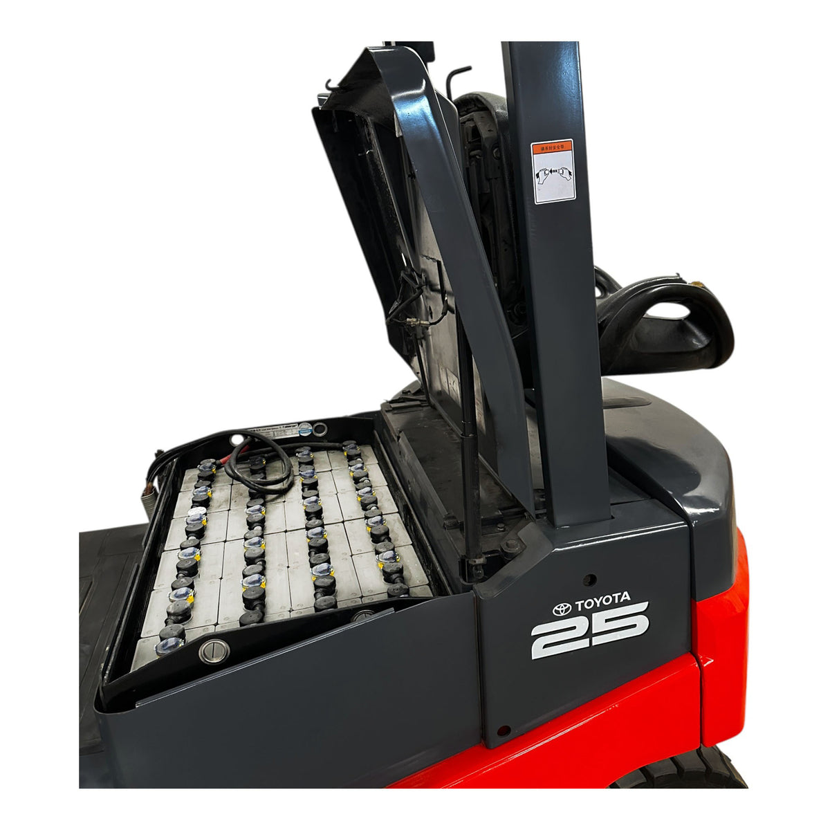 Toyota 8FBN25 4 Wheel Electric Forklift, 5500 lb (2494.74 kg), 185" Capacity U