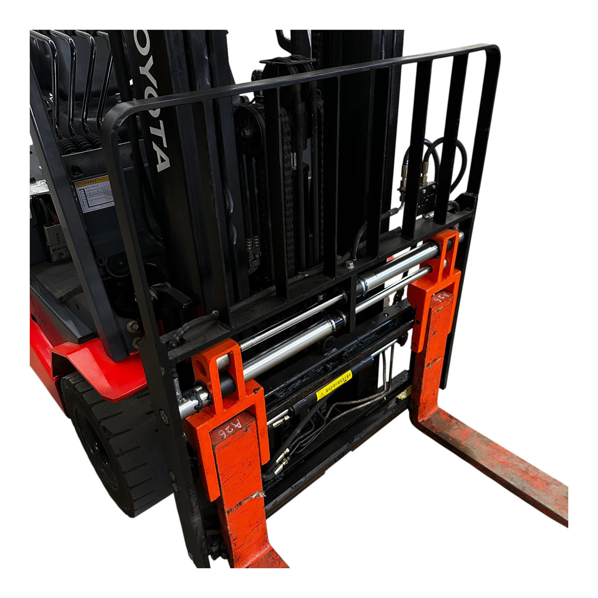 Toyota 8FBN25 4 Wheel Electric Forklift, 5500 lb (2494.74 kg), 185" Capacity X