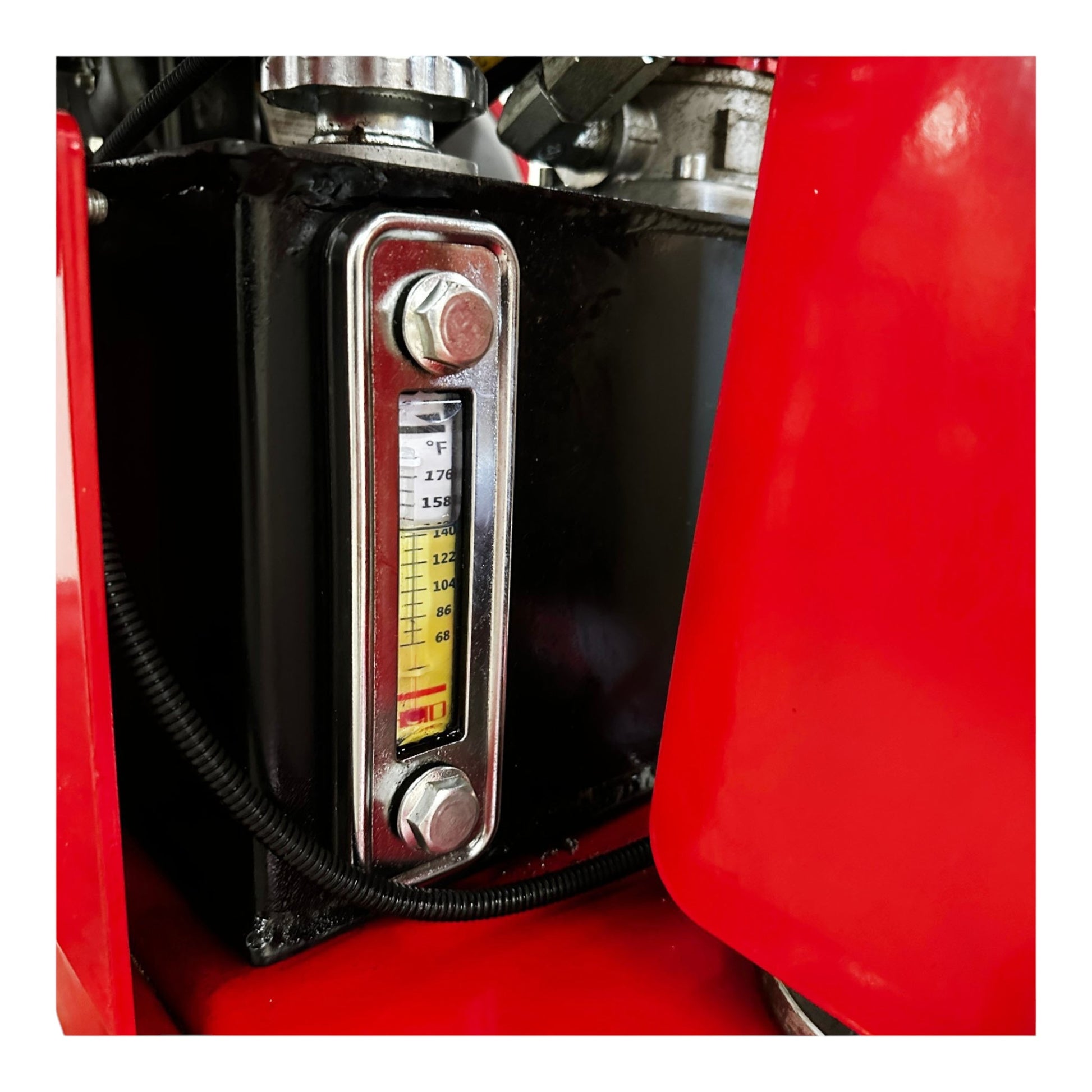 HOC911 Self Propelled Swivel Head Stump Grinder, Honda GX690 22.1 HP Electric Start, 18 Inch Above Ground Grinding, 12 Tungsten Carbide Teeth X