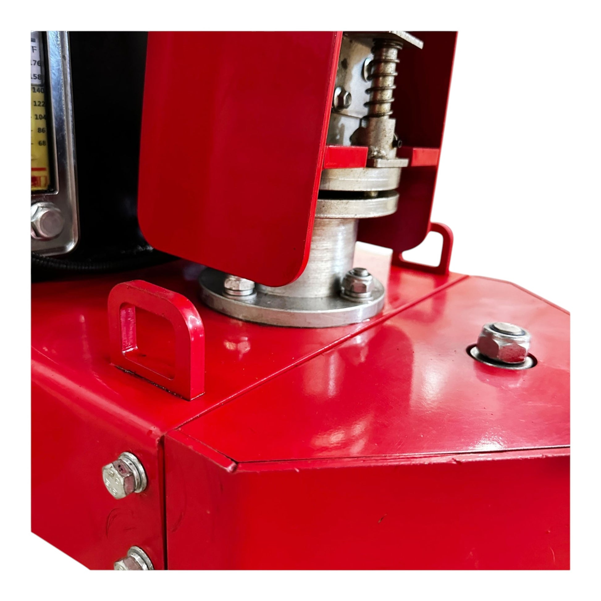 HOC911 Self Propelled Swivel Head Stump Grinder, Honda GX690 22.1 HP Electric Start, 18 Inch Above Ground Grinding, 12 Tungsten Carbide Teeth Y