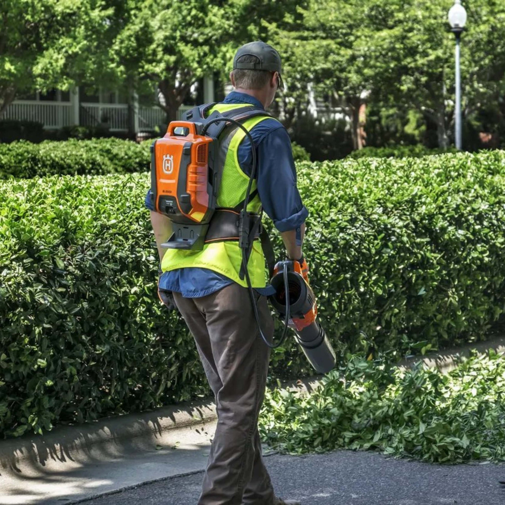 Kit souffleuse à feuilles électrique et batterie Husqvarna 550iBTX